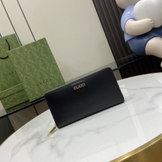 Gucci Wallets & Purse